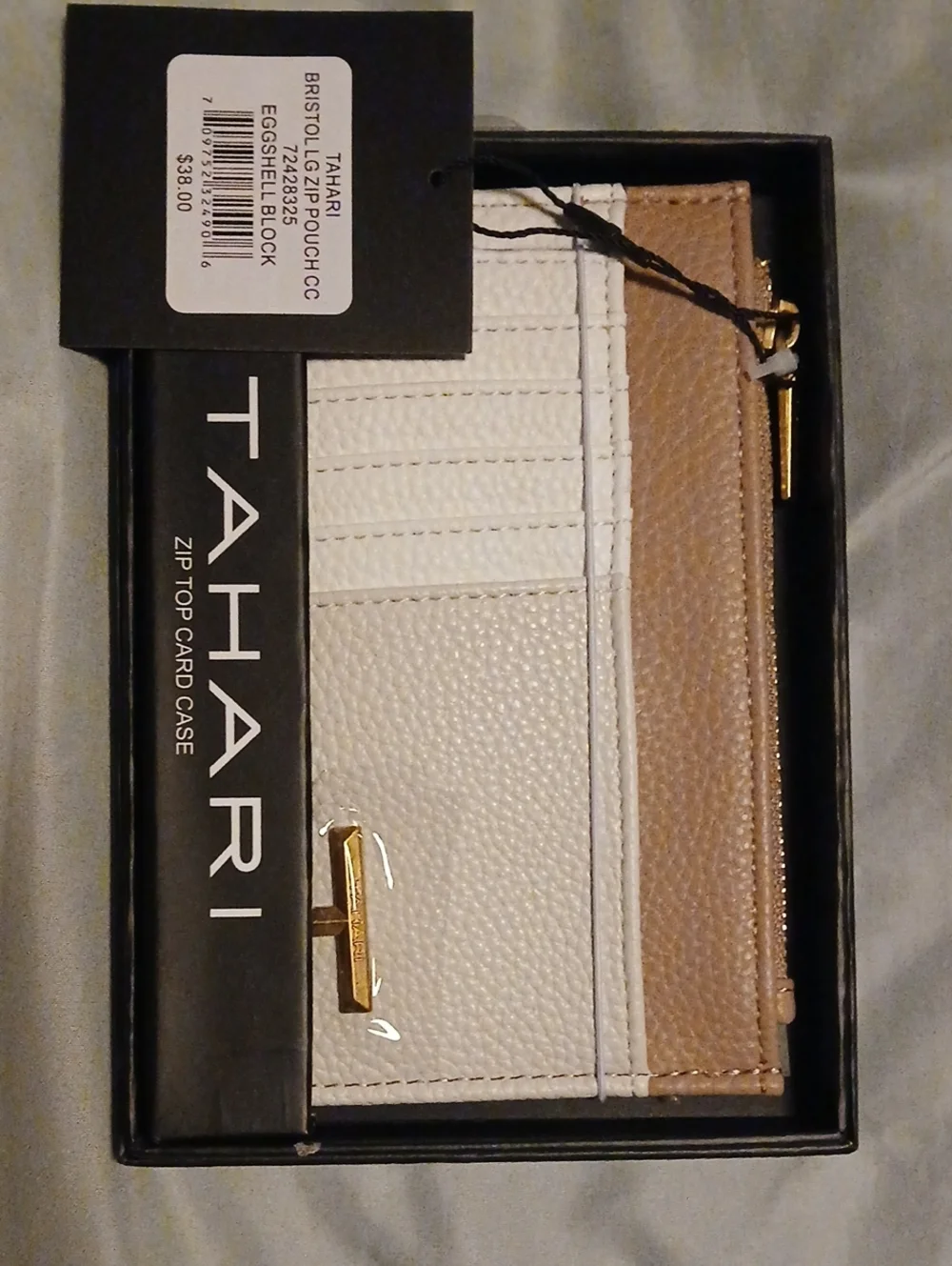 Tahari Eggshell White and Taupe Zip-Top Card Case